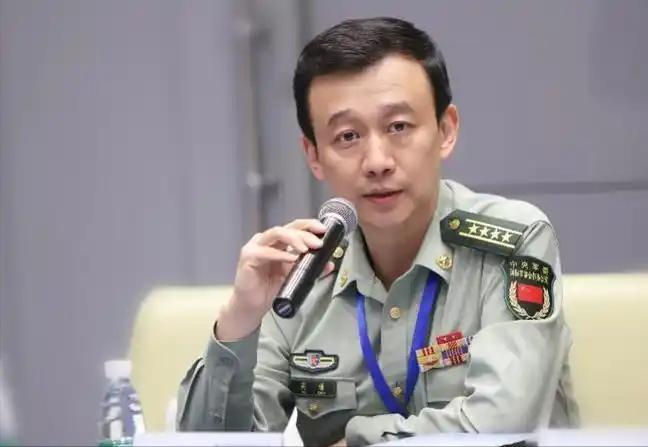 吳謙大校警告：人民如果長(zhǎng)期歌舞升平、娛樂(lè)至死離危亡就不遠(yuǎn)了(圖4)