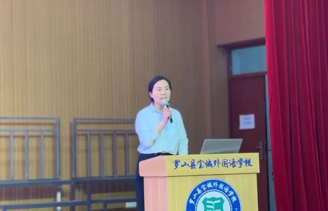 羅山縣寶城外國語學(xué)校高中部女生青春期心理健康教育講座(圖7)